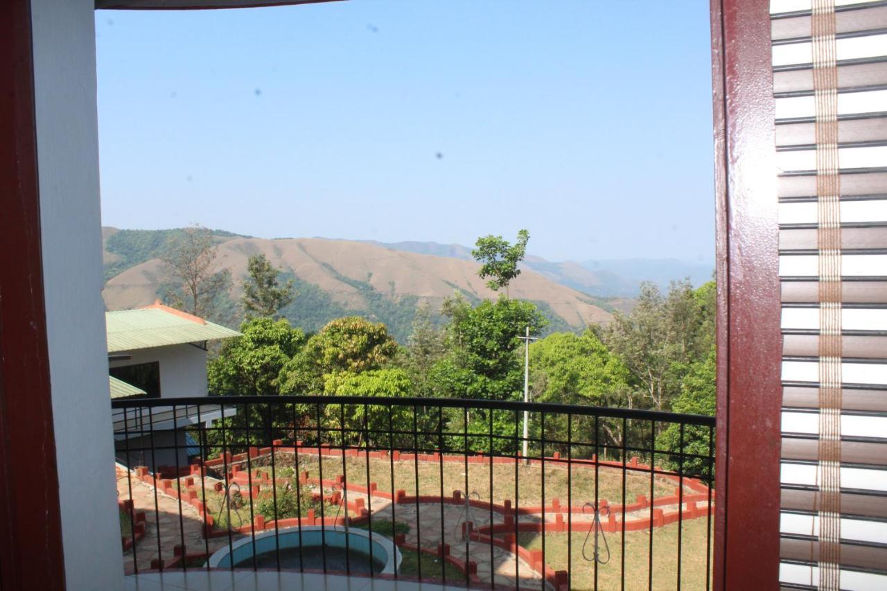 The Greenwood Resort Chikmagalur - Escape To Tranquil Mountain Views Dış mekan fotoğraf